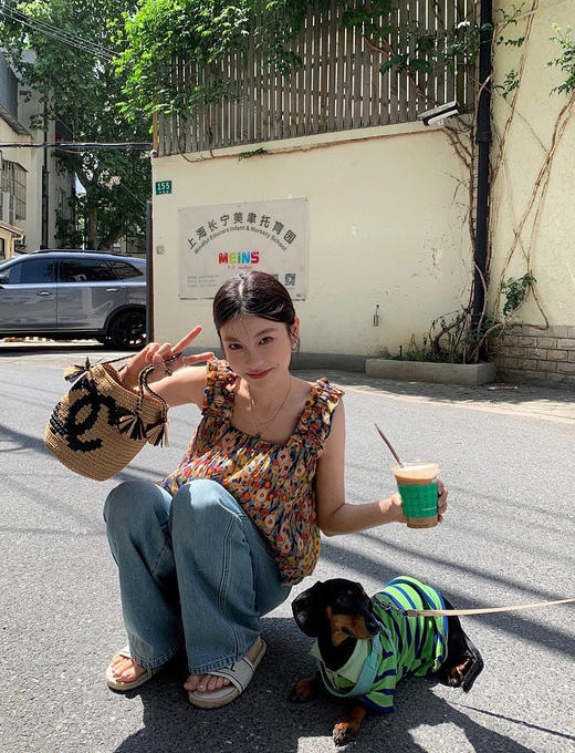 张贝碎花上衣 商品图6