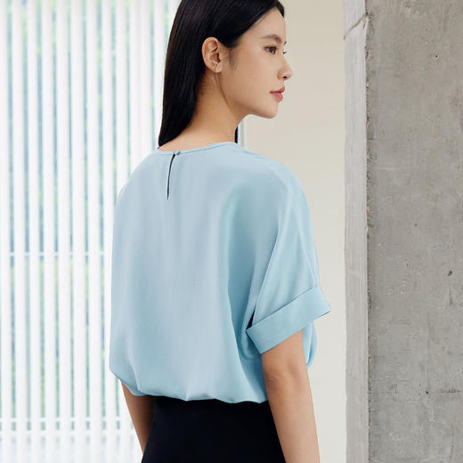 玳莎真丝双绉短袖小衫2024年夏季新款女士简约连肩袖圆领上衣衬衫  EB31110 商品图2