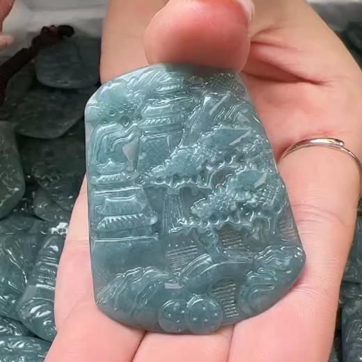 翡翠吊坠 商品图0