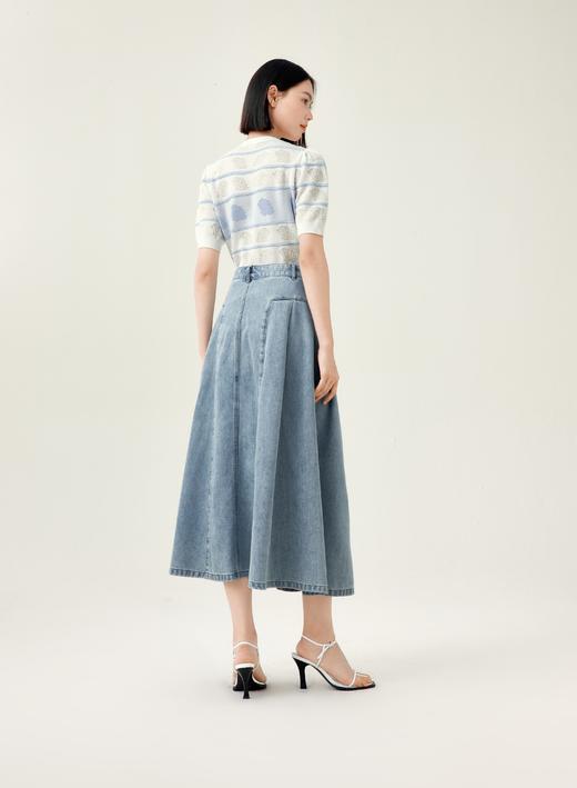 【商场同款】伊芙丽夏冰点蓝莱赛尔三醋酸舒适开衫1F6230781G 商品图5