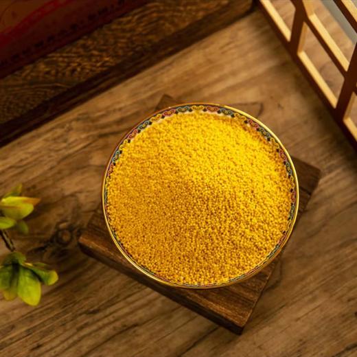 沁州黄3000g小米礼盒 商品图1