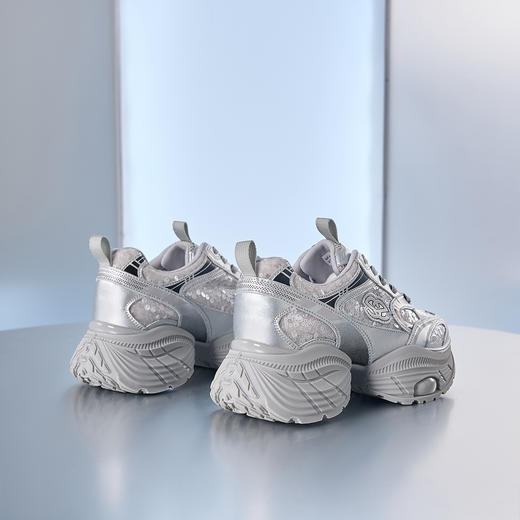 【年后发货】Safiya/索菲娅2024秋 潮酷厚底亮片薄网透气休闲运动增高老爹鞋 SF43112416 /SF43112426 商品图4