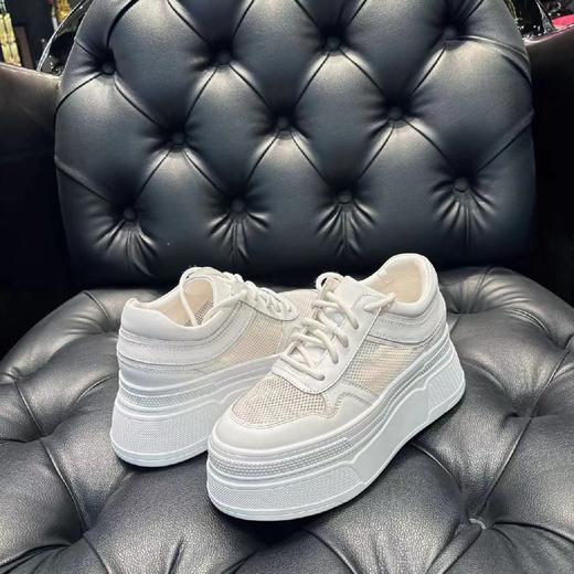 14649  网面增高小白鞋。 商品图2