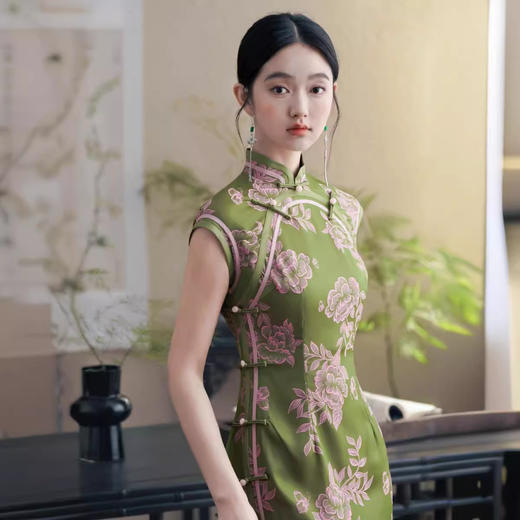 新中式绿色旗袍老上海传统温婉端庄优雅日常走秀演出YM8352 商品图4