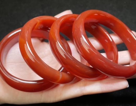 玉美人菲菲HZ#玛瑙手镯-红玛瑙宽条-多样性发一 商品图0