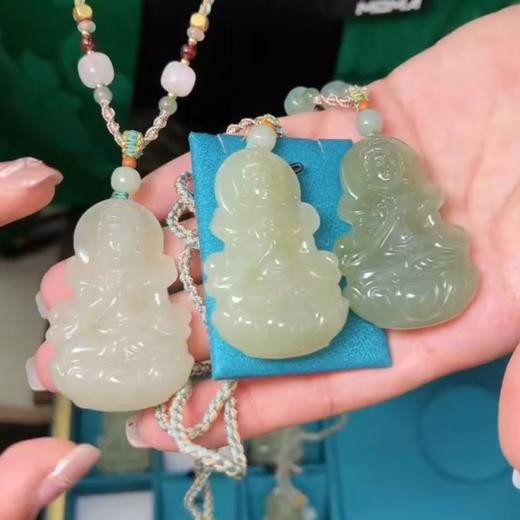 玉美人菲菲HZ#和田玉吊坠-观音约50*32mm-多样性发一 商品图0