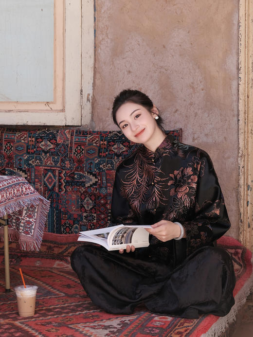 盛唐牡丹盛奢系列|织金老软缎牡丹金鱼对开立领外套(特殊商品不退不换) 商品图5