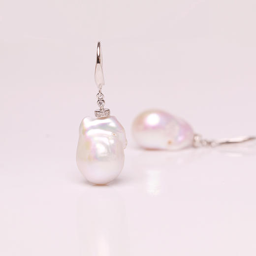 美裕 925银淡水珍珠耳钩 异形珠 108411W 商品图1