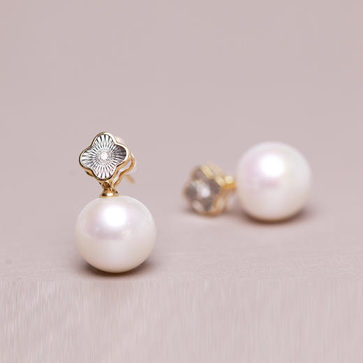 美裕 18K金淡水珍珠耳钉10-11mm 108303 W 商品图1