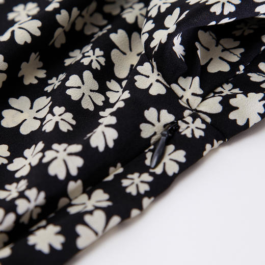 PF814斯尔丽24新款法式浪漫印花经典裹裙侧系腰带慵懒随性显高显瘦 商品图5