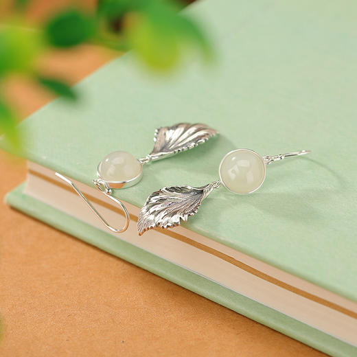 S925纯银和田玉晴水玉复古气质叶子圆形耳坠百搭 商品图2