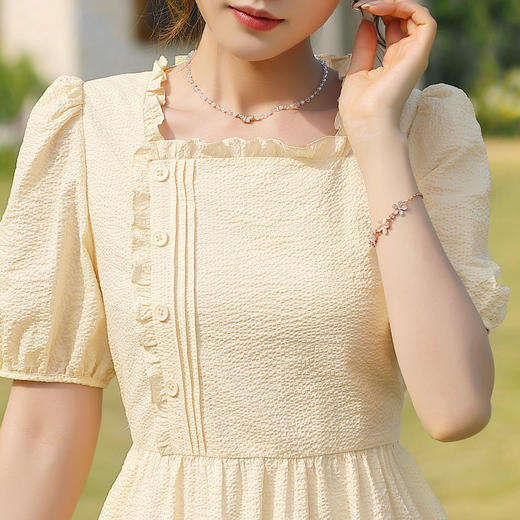 勿忘花黄色纯棉方领连衣裙女夏2024年夏季新款法式收腰泡泡袖裙子 商品图3