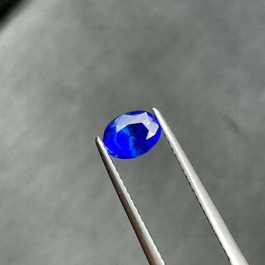 1.43ct 蓝宝石裸石 商品图3