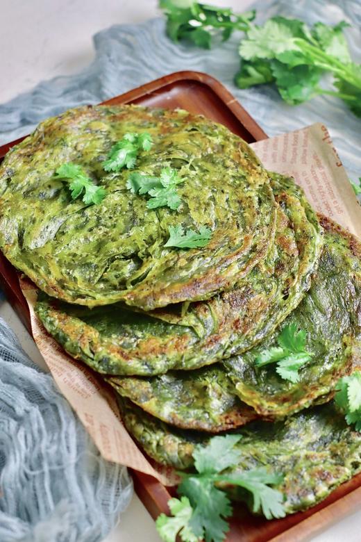 【粮全其美-香菜饼】香菜🥗脑袋炫起来@粮全其美香菜饼  简直就是香菜🌿爱好者的天堂👀  烹饪方便3分钟🍳GET快速早餐！！  甄选新鲜香菜，添加量≥10% 商品图10