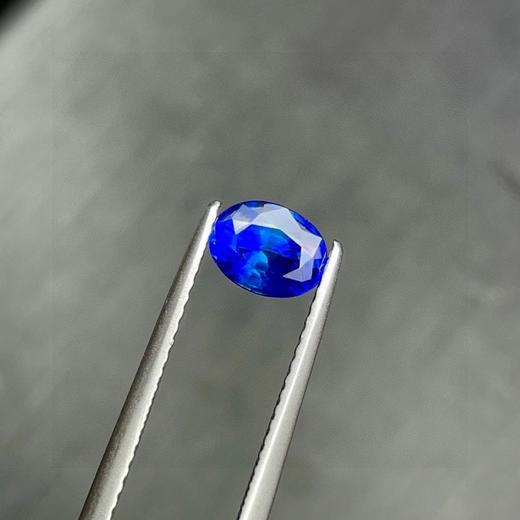 1.43ct 蓝宝石裸石 商品图0