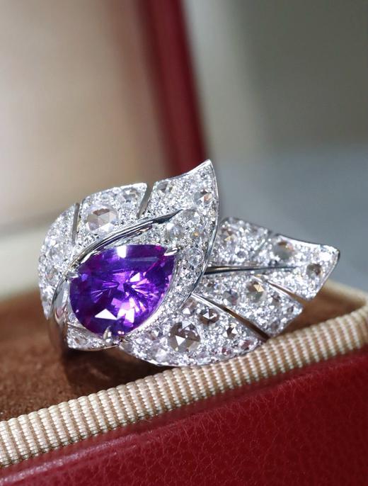 2.02ct 8.06g 紫蓝宝戒指 商品图3
