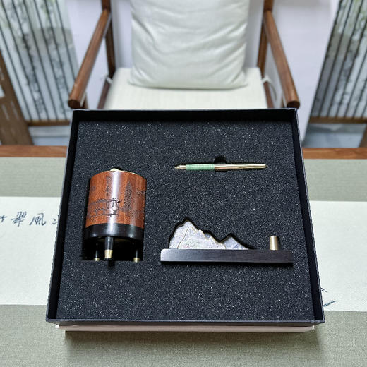 羽诗制造出品 青山灼灼香器黄铜笔架黄铜笔礼盒套装 商品图4