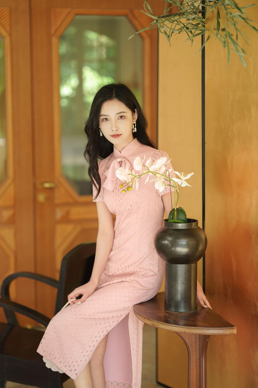 爆款推荐# 经典长青款『苏然』蝴蝶结蕾丝麦穗旗袍连衣裙，穿着自在舒适的文艺气质连衣裙！ 商品图4