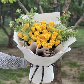 36支黄玫瑰花束