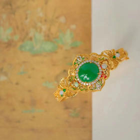 龢盒原创 步步生香·人间富贵花 辣绿翡翠大蛋面牡丹香囊手镯