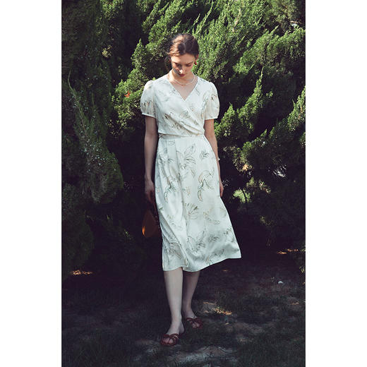 HeyDress原创香蕉印花连衣裙女夏季法式收腰设计优雅气质裹身裙子 商品图0