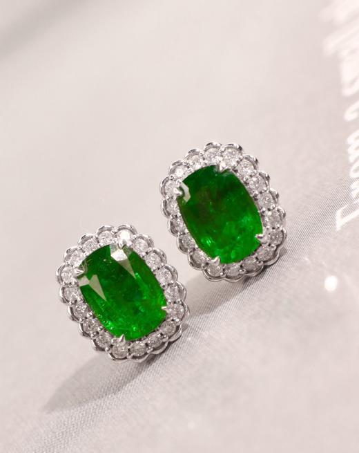 1.75ct 祖母绿耳钉 商品图2