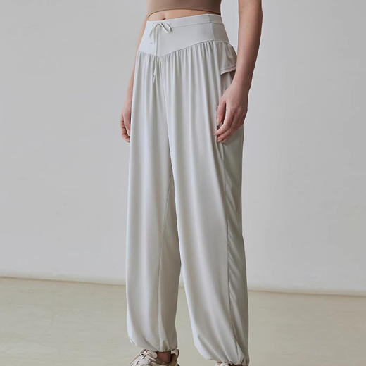 跃牌【禅语梵心】高腰抽绳健身瑜伽裤女宽松休闲哈伦束脚裤CK2617 商品图3