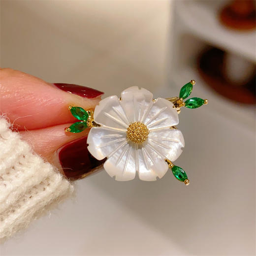 法式复古高级感防走光领针扣胸针别针扣 商品图1