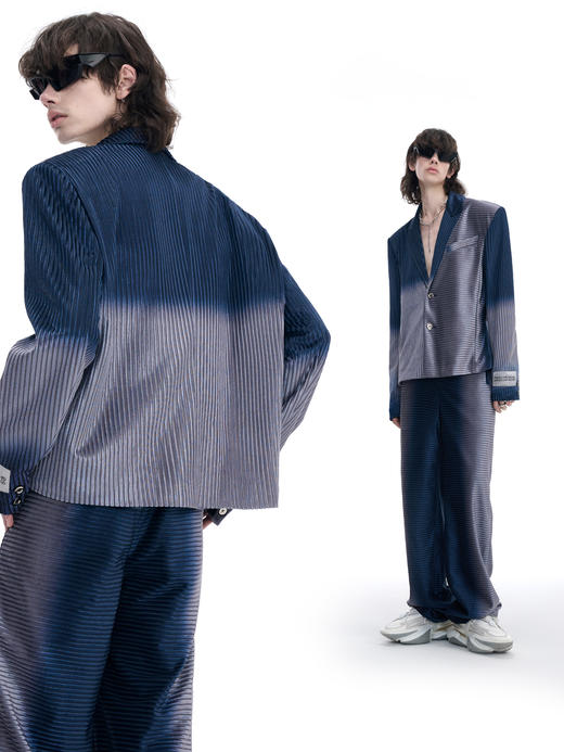 TIWILLTANG启世录“拟海泊浪”时装银蓝高级渐变缎绒轻奢西装套装 商品图4