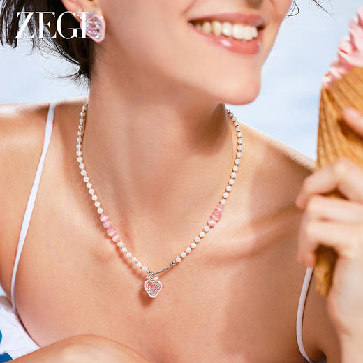 ZEGL设计师缤纷甜果系列粉色猫眼石草莓项链女款2024新款夏日配饰 商品图2