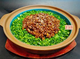 砂锅牛肉饭