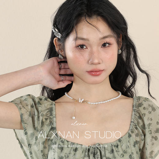 鹿鹿推荐• 《许愿池少女》蝴蝶珍珠项链 商品图1