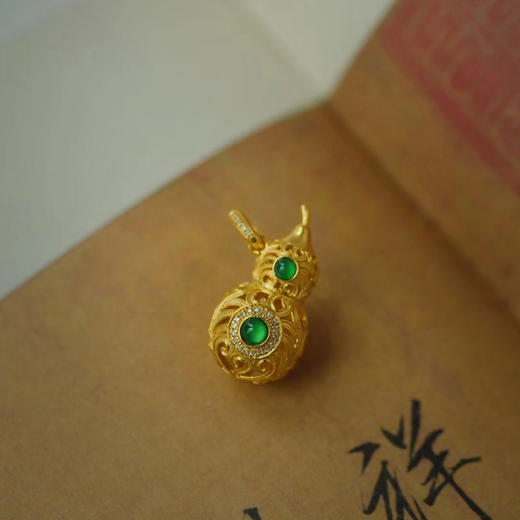 龢盒原创 18k金镶冰绿翡翠葫芦香囊吊坠 商品图1