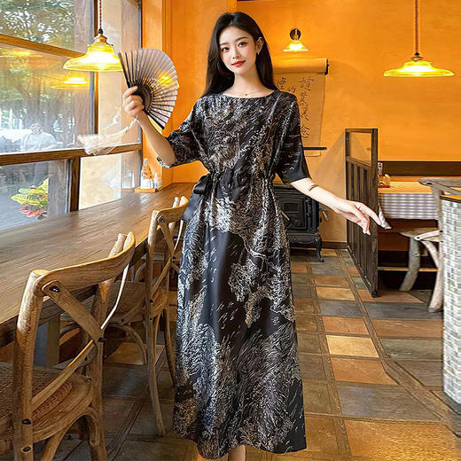 DNO19姆米真丝弹力缎印花连衣裙深圳南油女装一件代发高档桑蚕丝裙子 商品图3