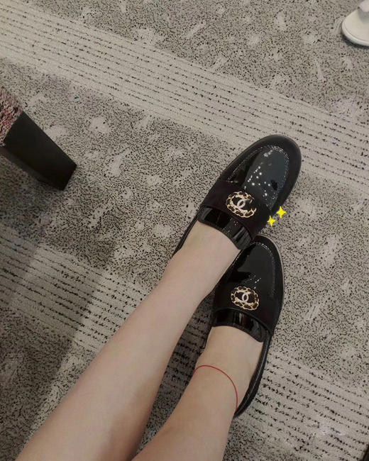 现货 THS 6.29-限时 香家 女士 厚底乐福鞋 双C水钻点缀乐福鞋 2色 BZ1185 商品图2