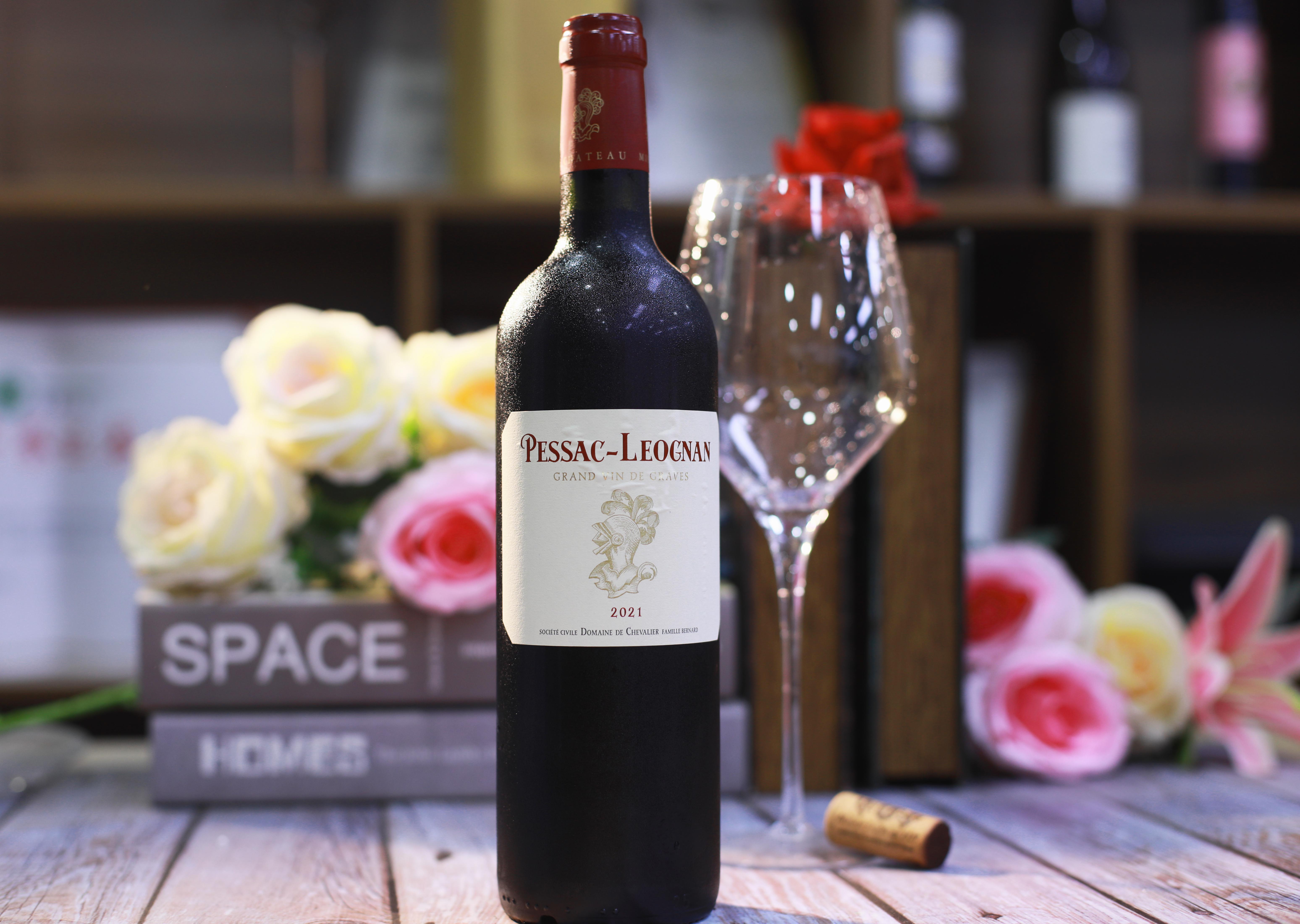 法国骑士酒庄三军干红葡萄酒下单后请联系微信客服