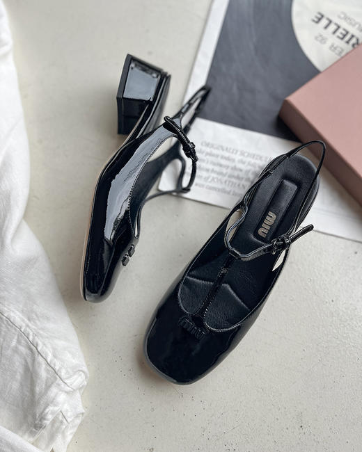 现货 THS 6.29-限时 缪家 女士 𝗧字带后空凉鞋 玛丽珍粗跟凉鞋 2色 BZ1186 商品图12