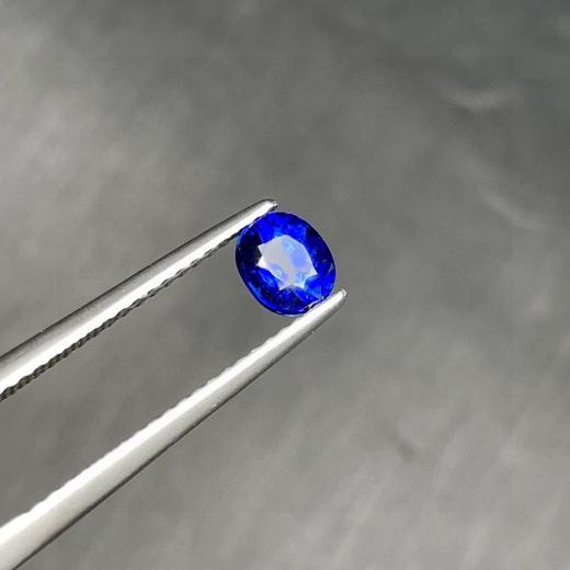 0.78ct 蓝宝石裸石 商品图5
