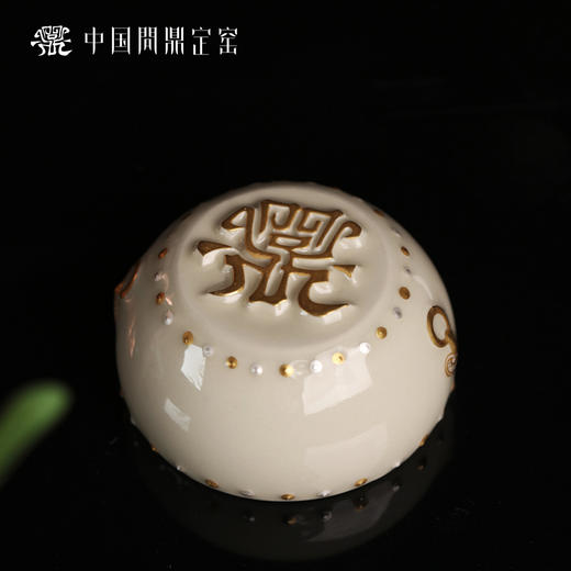 问鼎定窑金银错战鼓杯 商品图1