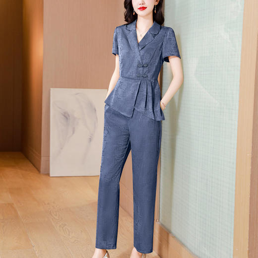 AHMqyfs8917 复古气质西装领短袖上衣阔腿裤两件套女2024夏季新款时尚古提花套装 商品图3