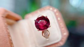 3.34ct 2.41g 碧玺戒指