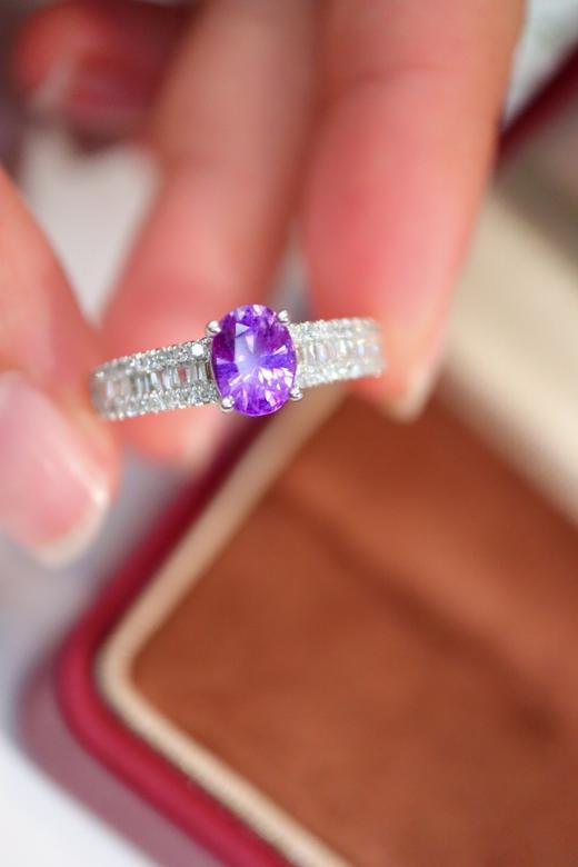 1.08ct 蓝宝石戒指 商品图5