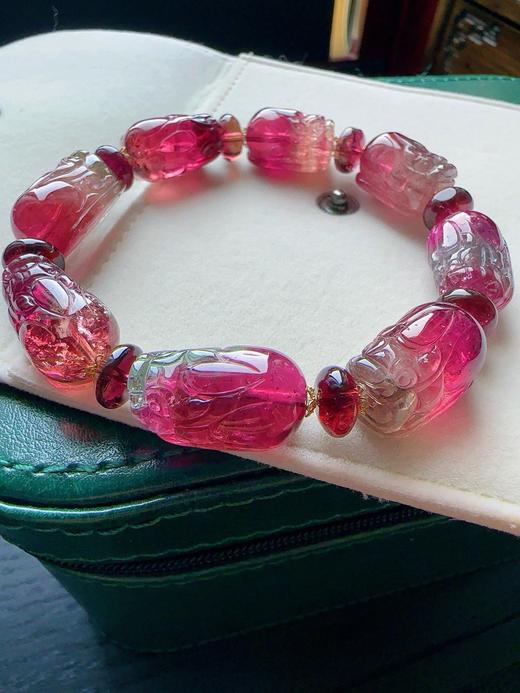 40.6g 雕刻碧玺手链 商品图3