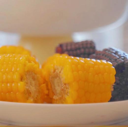 【有机黄黑糯玉米段】内蒙黄/黑糯玉米 富含膳食纤维和维生素 颗粒饱满  1小时快速锁鲜真空包装 便捷！非转基因 0添加 放心吃~ 商品图6