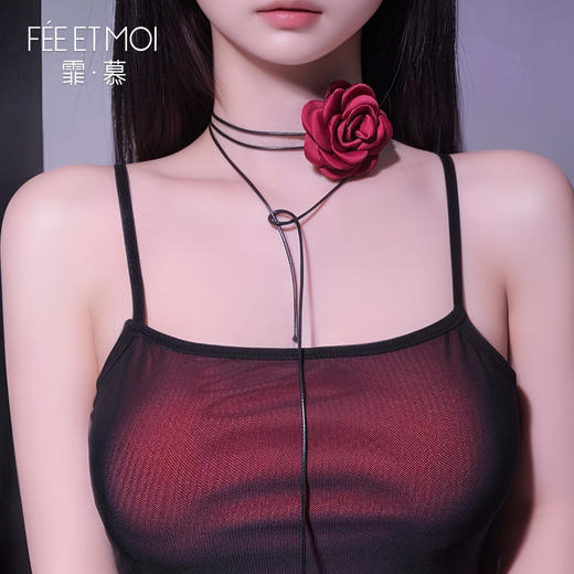 【霏慕】自由系带INS网红玫瑰花颈环7661情趣内衣配件制服套装 商品图1