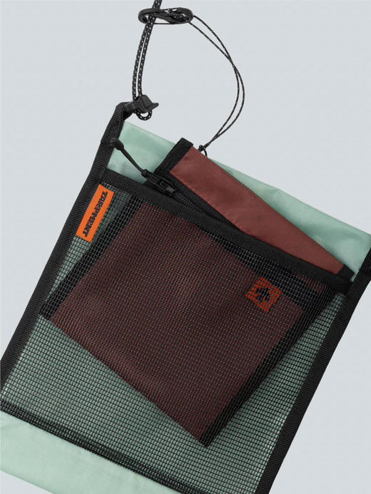 TARPMENT SECONDS 户外随身小挎包 旅行证件手机包 商品图3