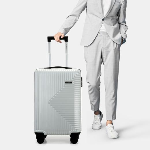 杞冠臻选 | 驿客 Eastsky 拉杆箱行李箱可登机 尖峰时刻 20寸 黑色/银色 静音万向轮 抗冲击 EKX-6011 商品图1