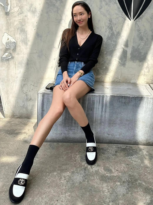 现货 THS 6.29-限时 香家 女士 厚底乐福鞋 双C水钻点缀乐福鞋 2色 BZ1185 商品图1