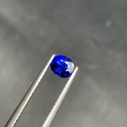 0.78ct 蓝宝石裸石 商品图7