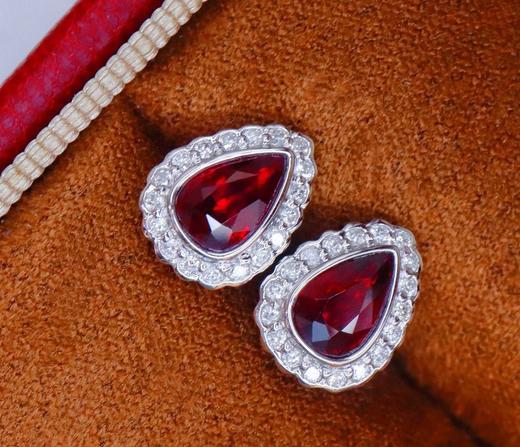 1ct 红宝石耳钉 商品图3